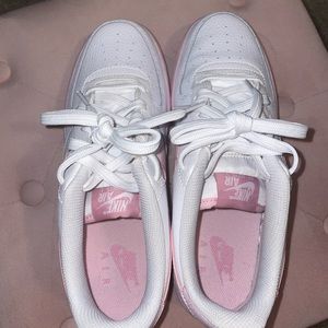 Nike Air Force 1
Big Kids' Shoes.